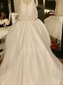 Wedding dress