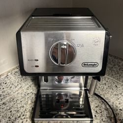 Delonghi Coffee Machine