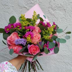 Fresh Flowers Bouquet Arrangement $50