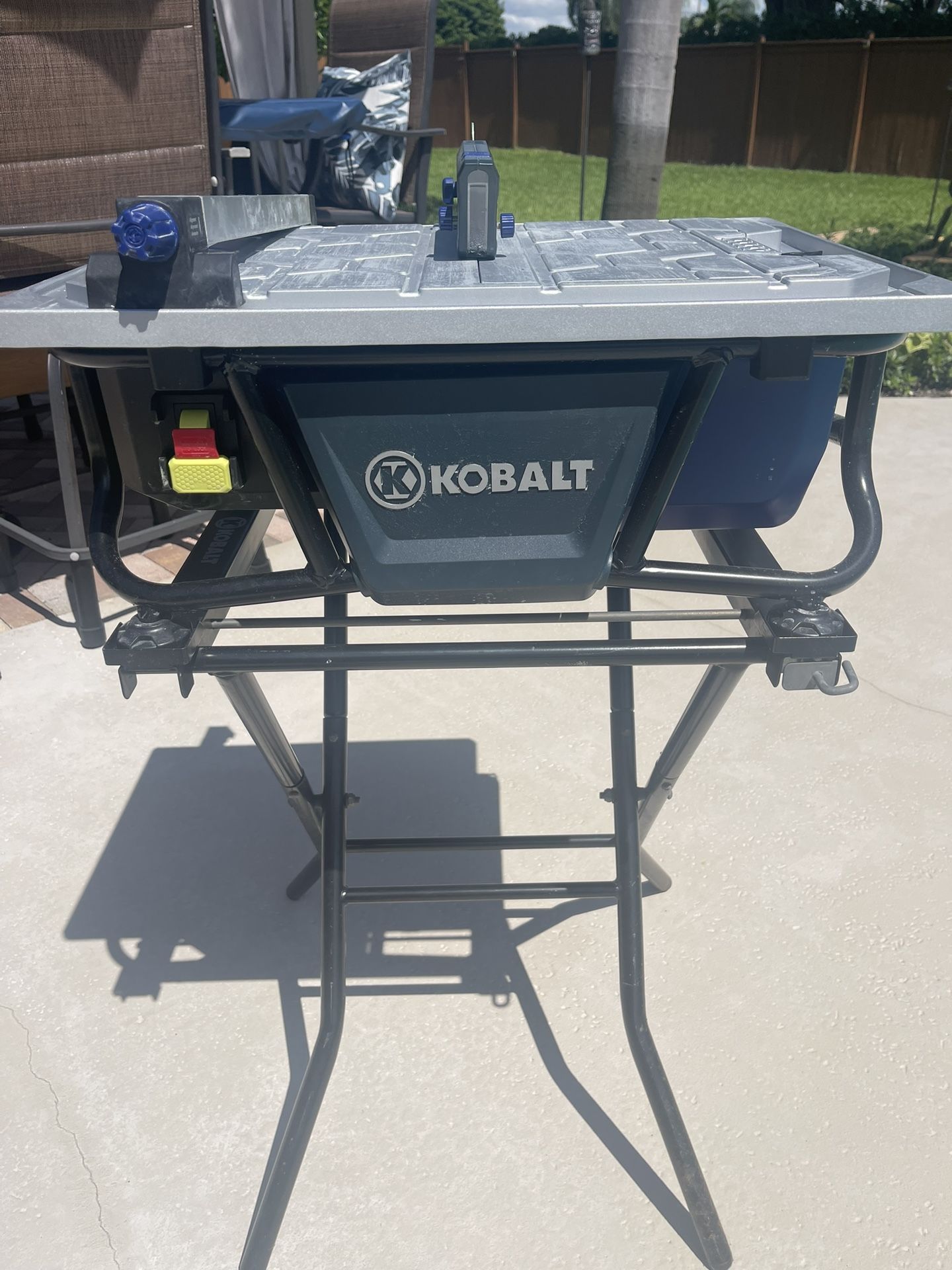 Kobalt Bench Tile Saw With Stand