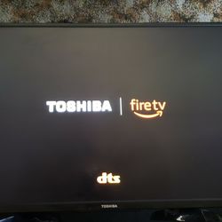 Toshiba 52in Smart Tv