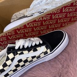 Vans 