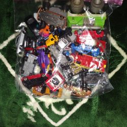 Lot Of Hot Wheels/ Toys 