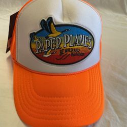 PAPER PLANES HAT