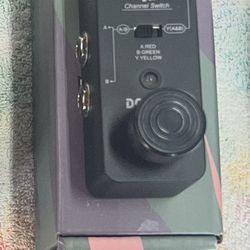 DONNER Guitar Pedal ABY switcher New $20