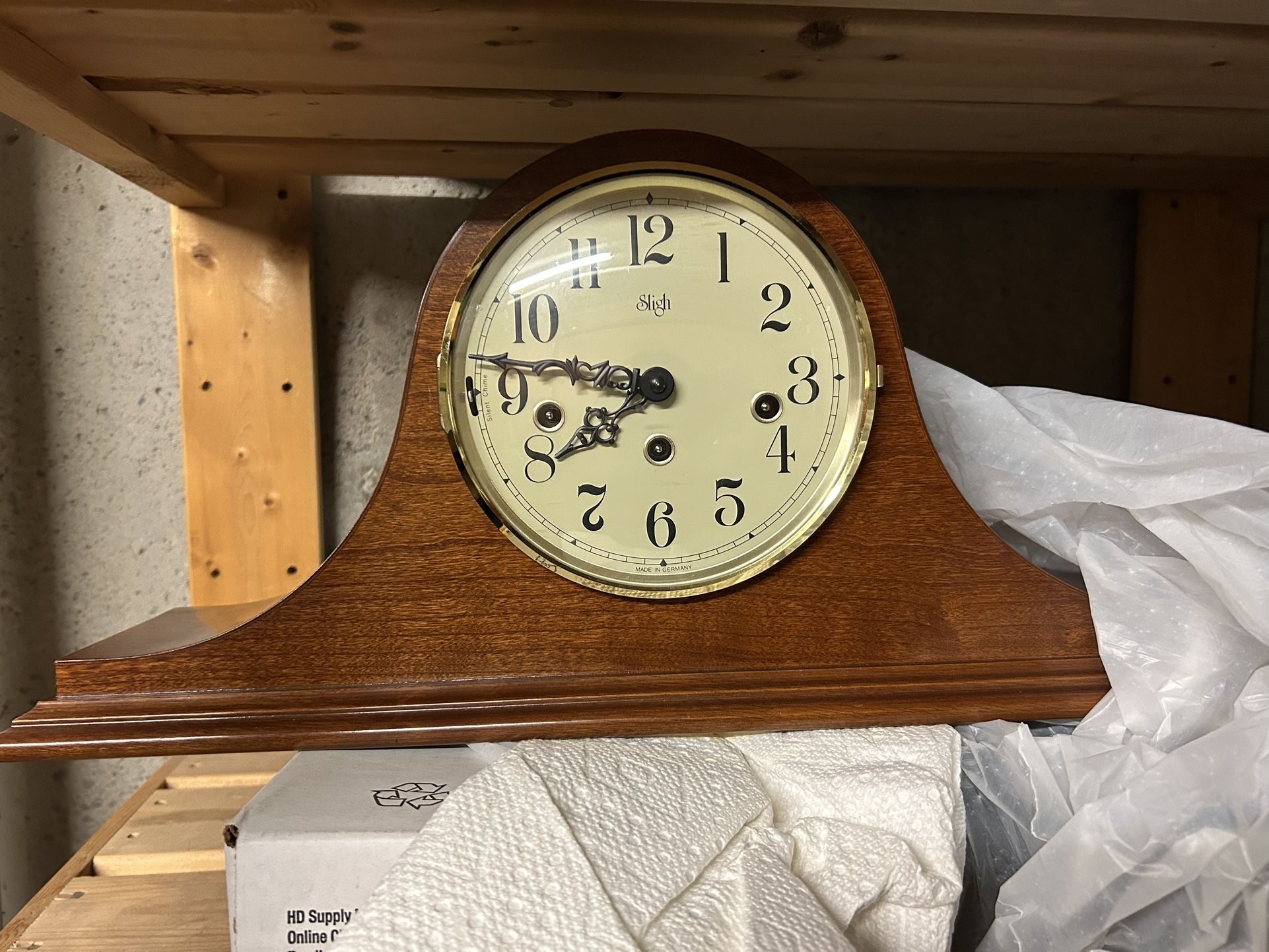 Sligh Mantel Chime Clock with Key