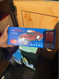 Vintage truck speaker