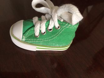 Cute little Converse in green- little