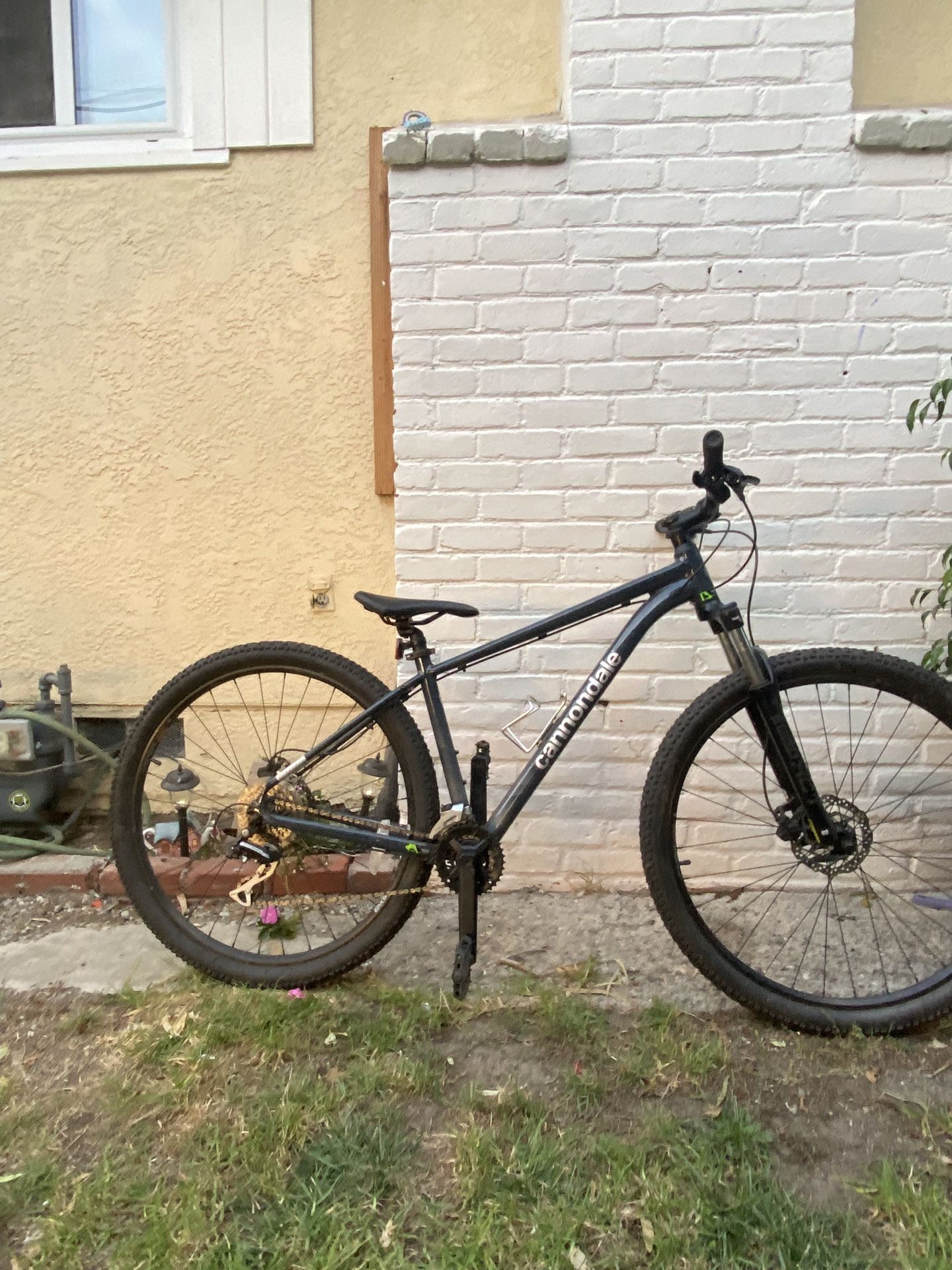 Mountain Bike For Sale 
