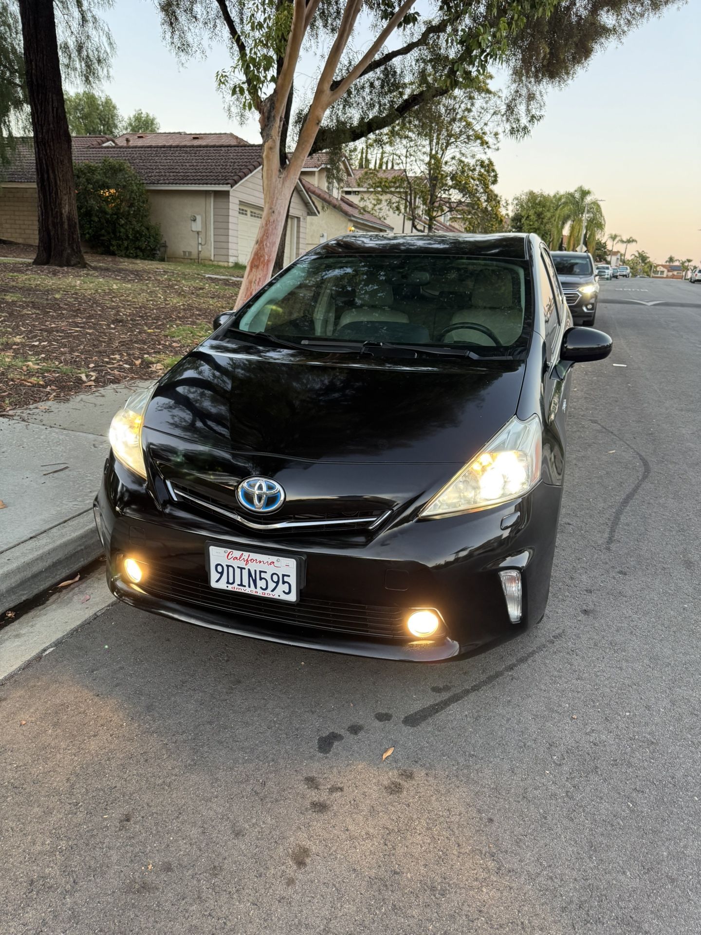 2013 Toyota Prius V
