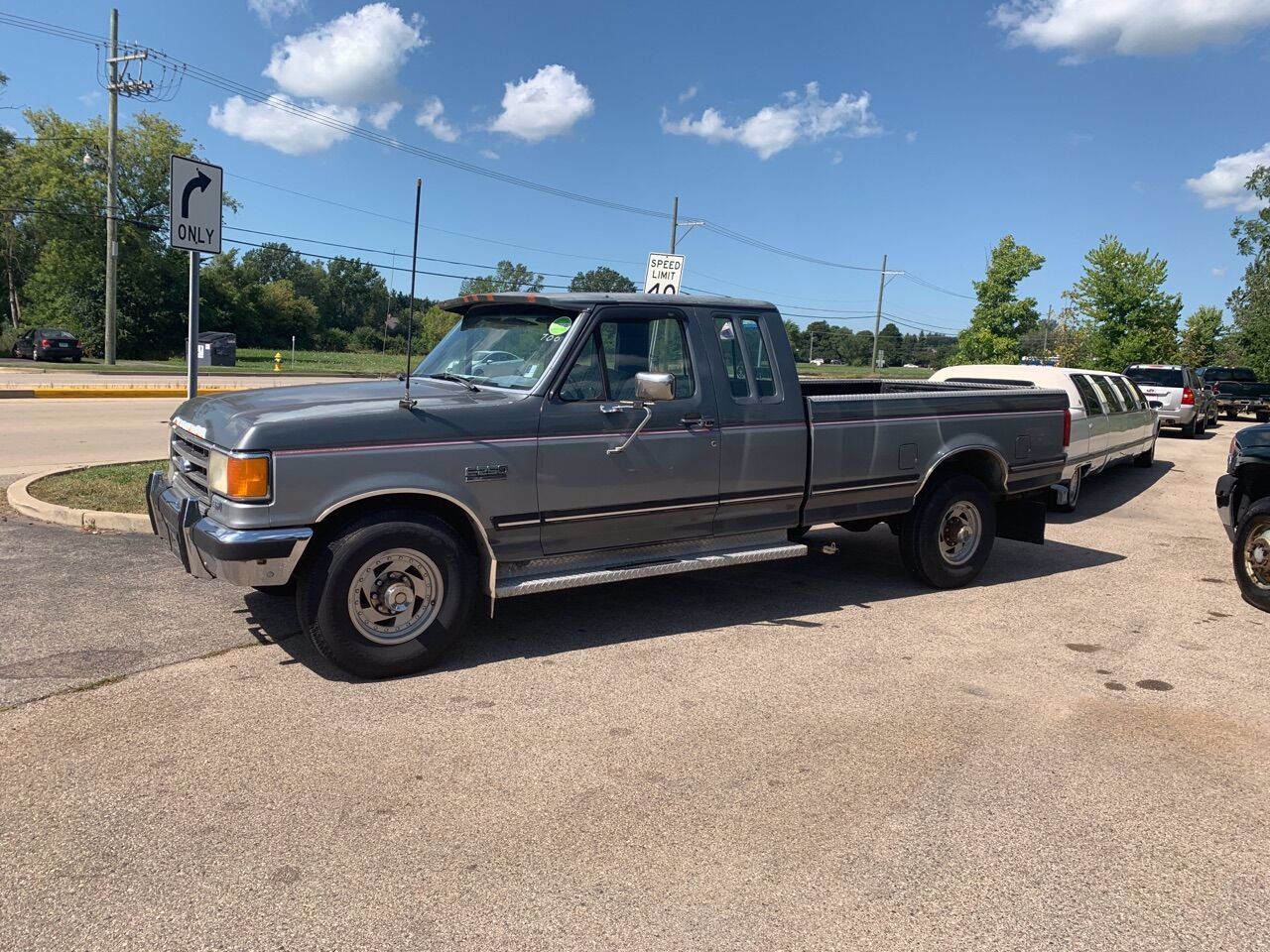 1989 Ford 3/4 Ton Trucks