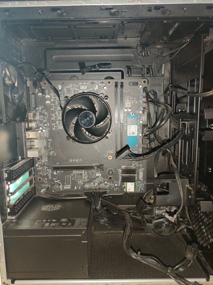HP Omen 30L GT13-0024 NO CPU Or GPU