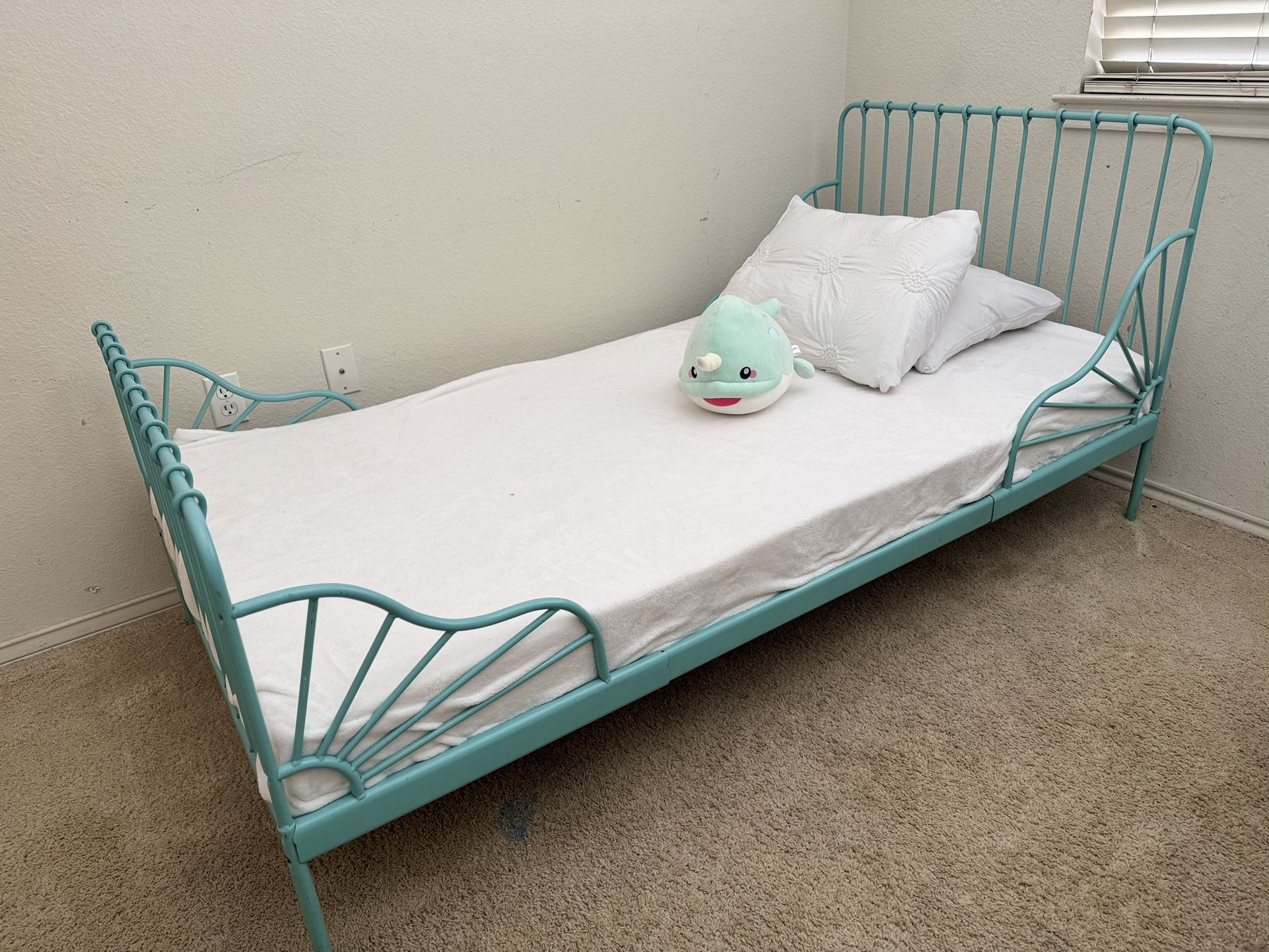 IKEA twin bed frame Extendable