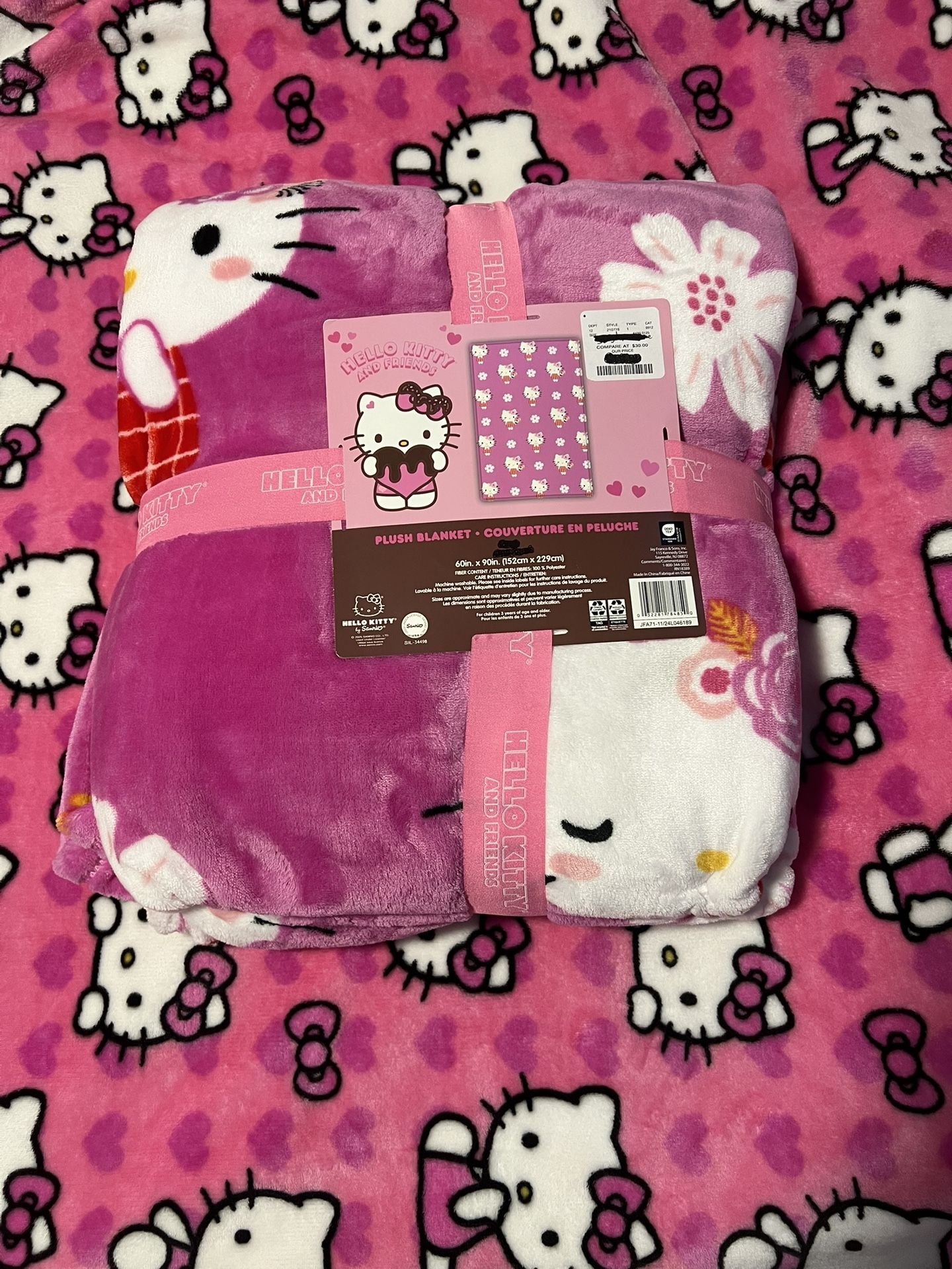 Hello Kitty Valentines Blanket