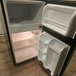 Refrigerator  $130 OBO