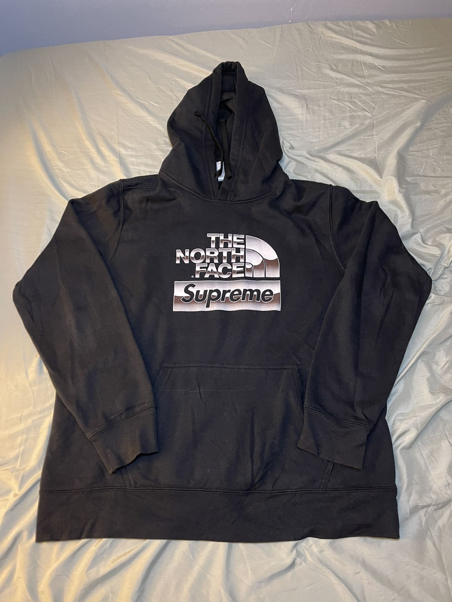 Supreme North face collab metallic logo hoodie