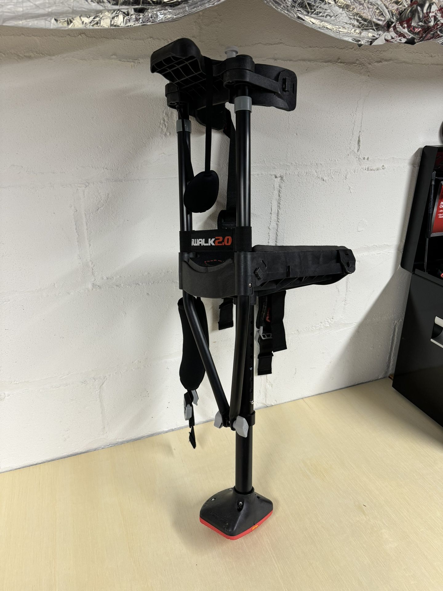 iWalk 2.0 Knee Crutch for Sale in Babylon, NY OfferUp