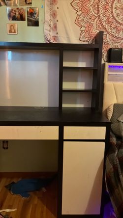 black and white Ikea desk