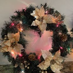 Christmas Wreaths With Lights.