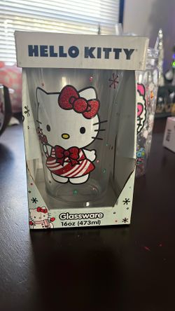 Hello Kitty glassware 16 ounce