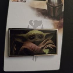 Disney Parks Authentic The Mandalorian Grogu Enamel Pin
