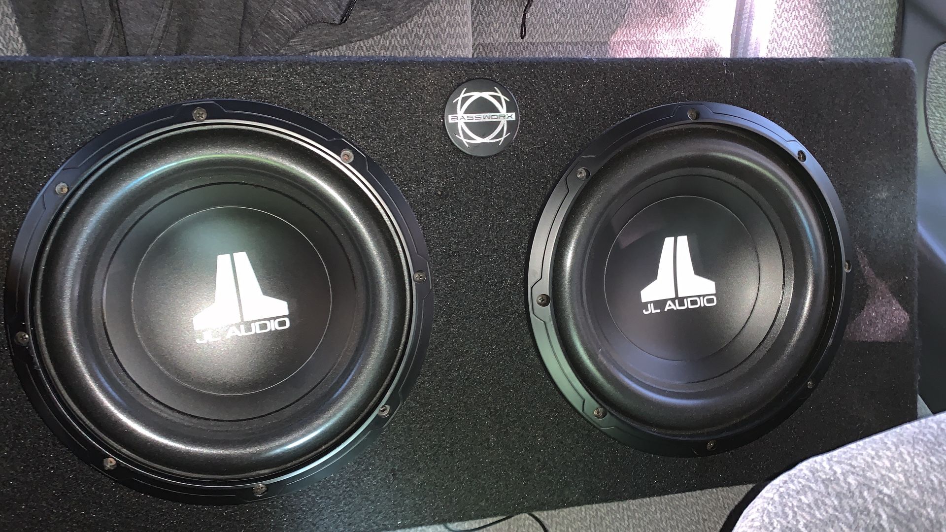 JL AUDIO