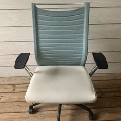 Ergonomic Office Desk Chair.