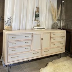 !!SOLD!! Original Mid Century Dresser / Credenza 