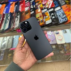 iPhone 16 Pro Max 256 GB Unlocked