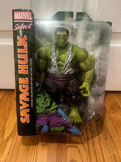 Brand New Marvel Select Savage Hulk collector action figure