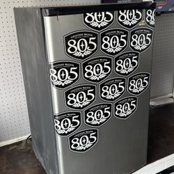 Magic Chef Mini Fridge 