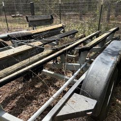 27 Feet Long Make IYou Can Weigh It And Have It As A Homemade Trailer There’s No Title Or Whatever You Choose But It’s In Great Shape And We’re As
