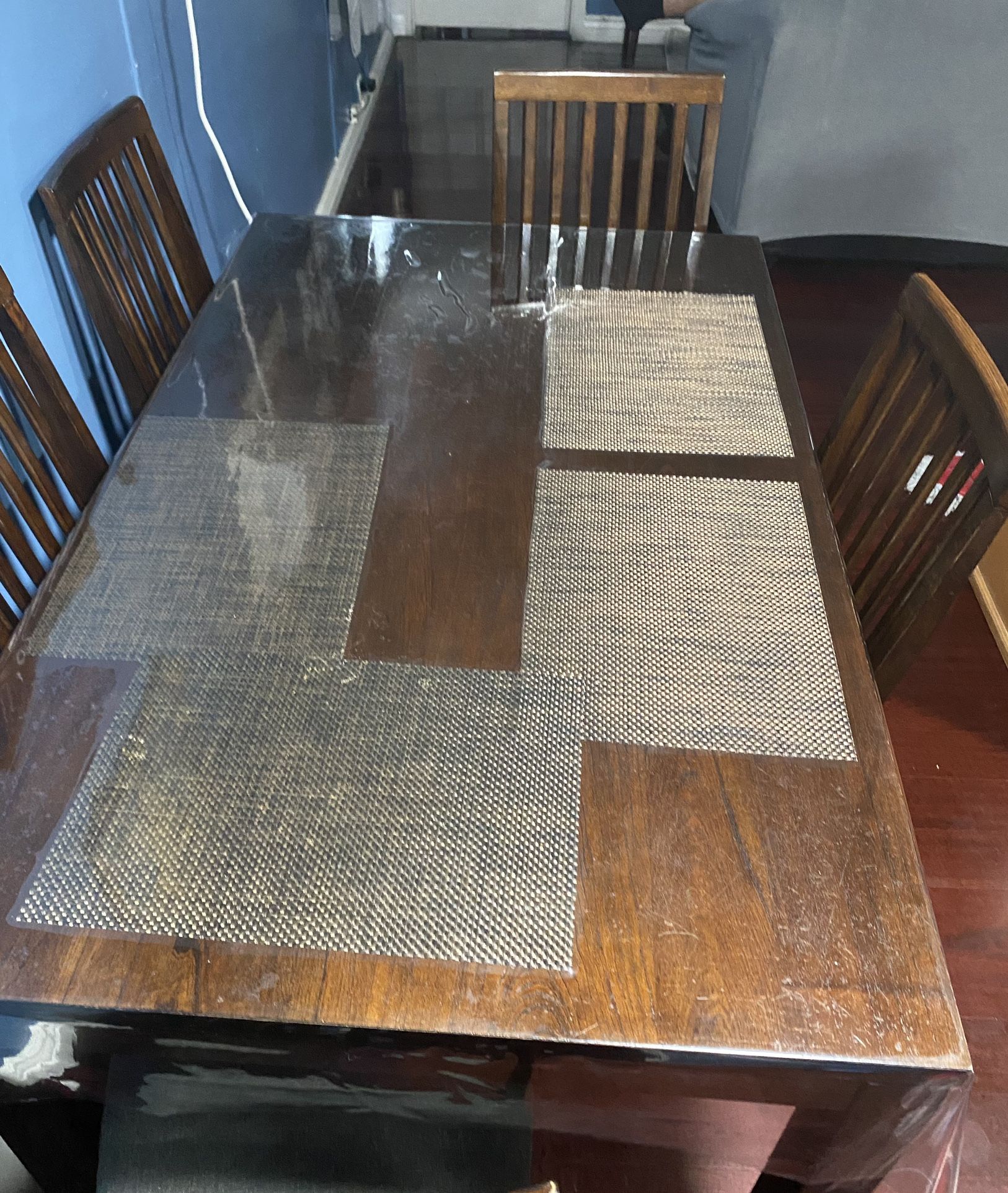 Comedor para seis personas buenas condiciones