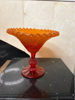 1960s Amberina Ruffled Crimped Diamond Point Pedestal Candy Compote 6”x6”