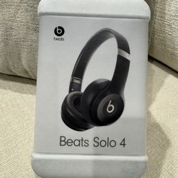 Beats Solo 4 Wireless Headphones