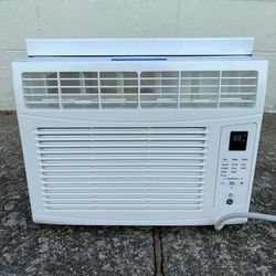 GE Window Air Conditioner 6000 BTU