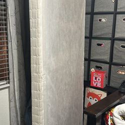 Calking 4” Box Spring 