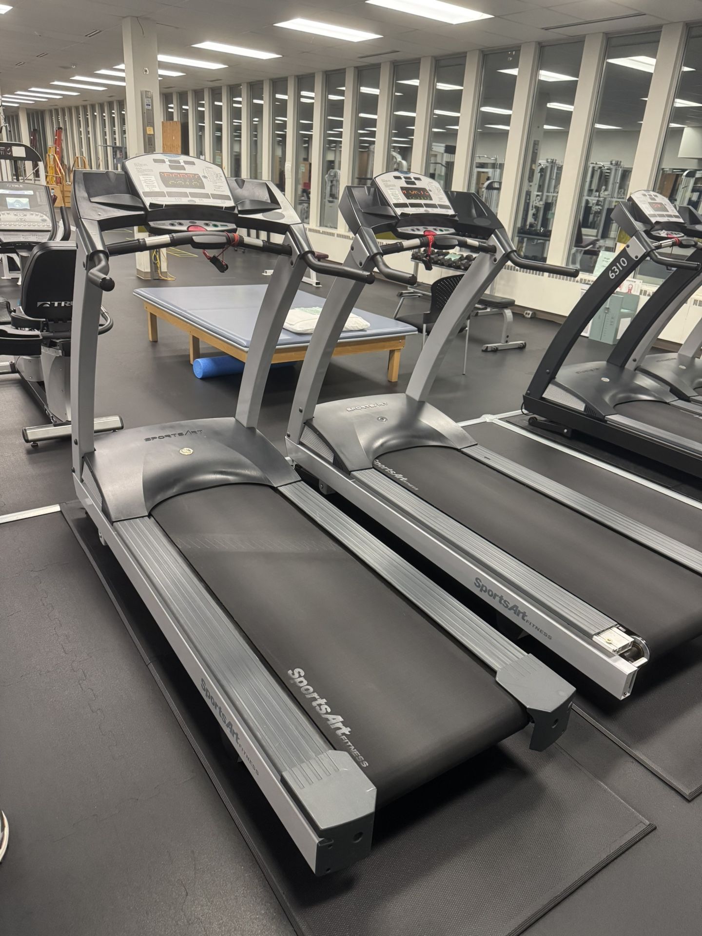 SPORTSART FITNESS 6310 HR CLUB TREADMILL