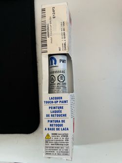 Mopar touch up paint