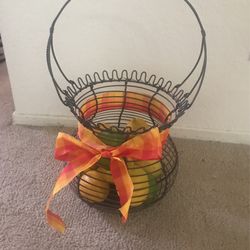 Southern Living Rod Iron Basket