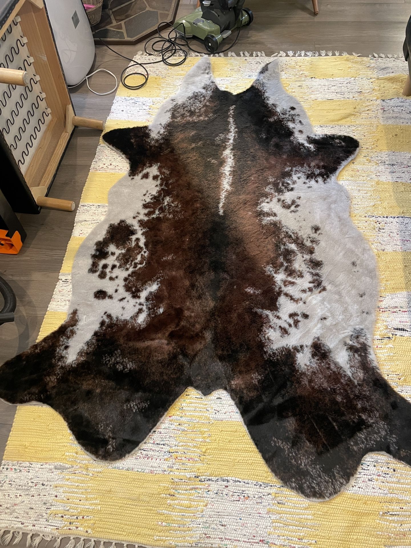 Pending P/U Free Faux Cow Rug