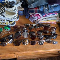 Sunglasses Lot !!!!! 
