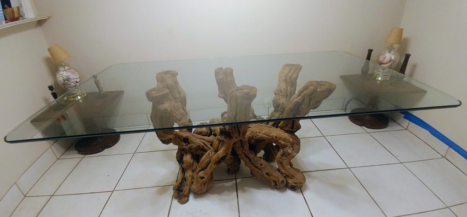 Grapevine Table Set