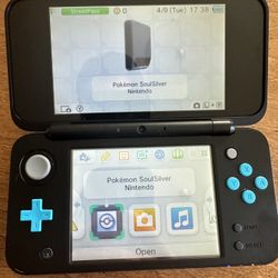 New Nintendo 2DS XL - Black Turquoise - Great Condition 