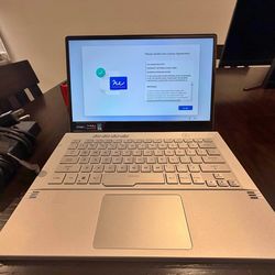 ASUS ROG Zephyrus G14 RTX 3060 Gaming Laptop Ryzen 9 16GB 1TB