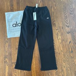 ALO YOGA SWEATPANTS BLACK