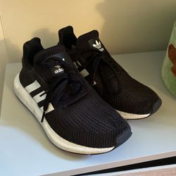 Women’s Adidas Shoes 
