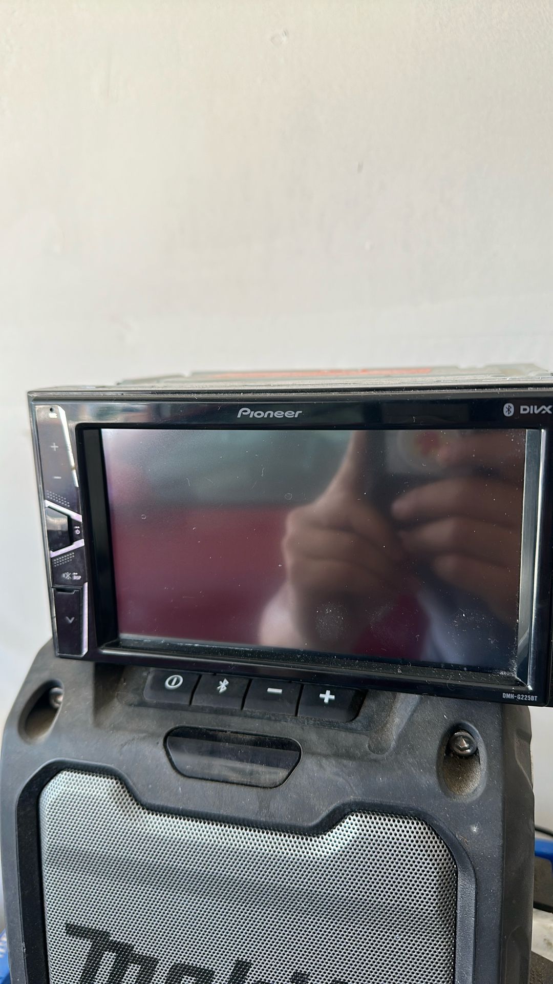 Pioneer Bluetooth Vehicle Stereo
