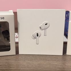 AirPods Pro 2 With 2 Cases and Cleaning Tool