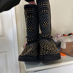 RARE UGGS x JIMMY CHOO MANDAH Black Suede Decorated Studded Boots SZ 7
